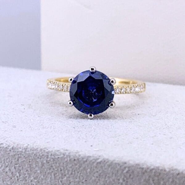 Albin J. Custom8.0mm Round Lab Grown Sapphire18K Yellow Gold