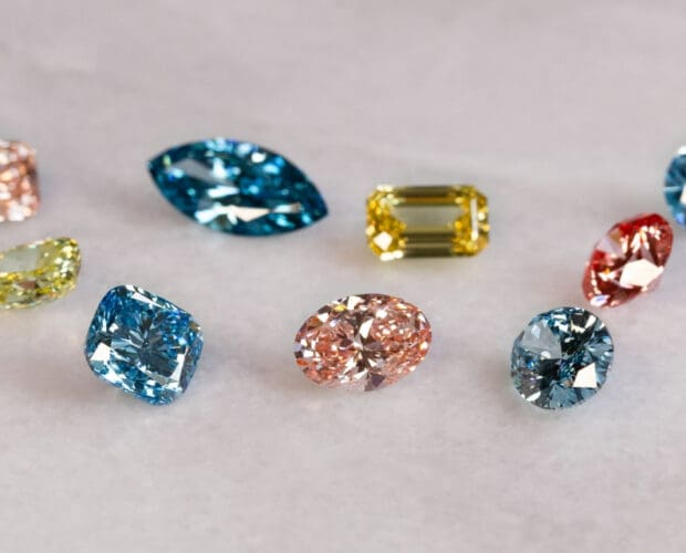 Scattered-Loose-Pink-Yellow-And-Blue-Lab-Grown-Diamonds-Blog-Banner